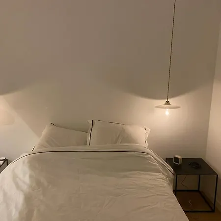 Dom wakacyjny Quiet House With Terrace In Montreuil (Seine-Saint-Denis)